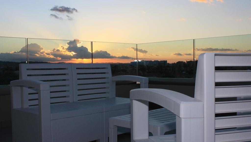 רימיני Residence Hotel Albachiara מראה חיצוני תמונה